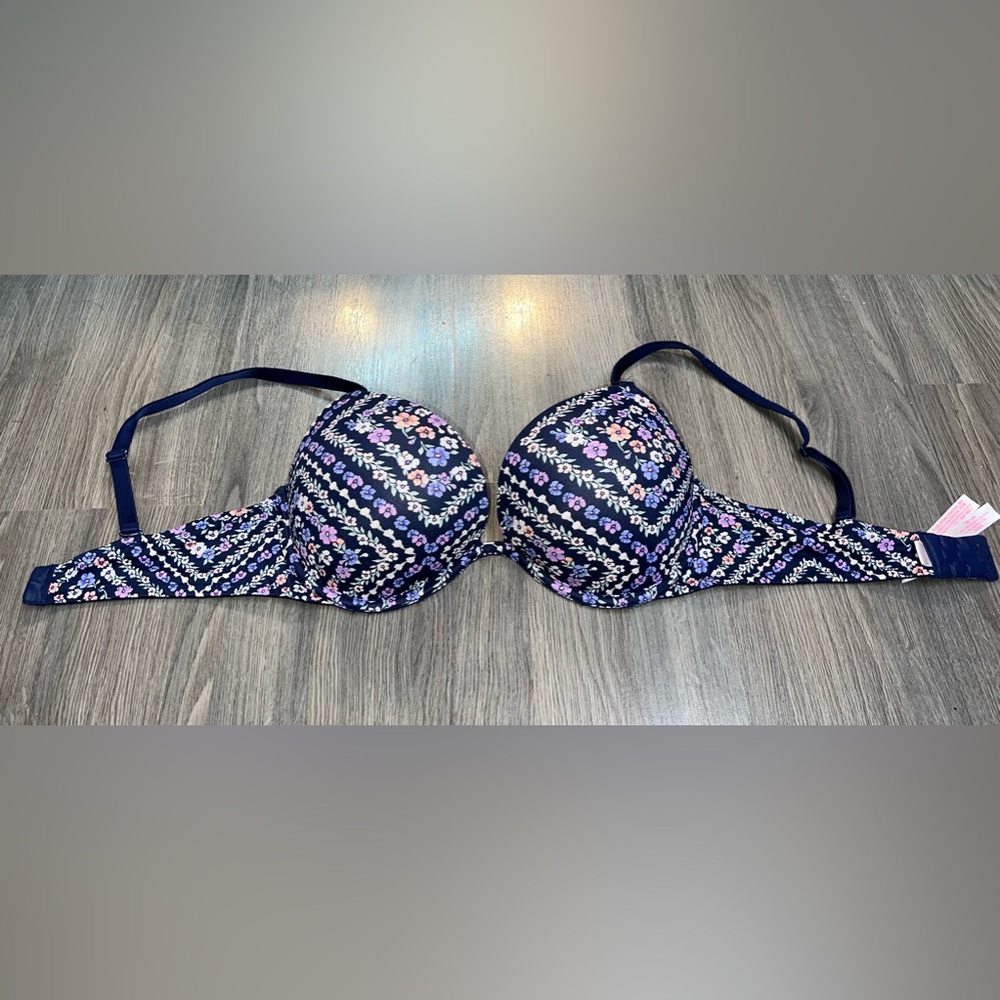 Victoria’s Secret PINK Push up Bra